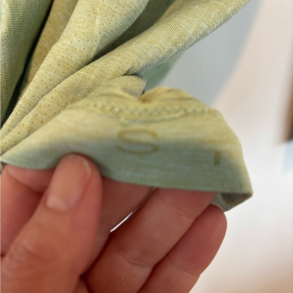 lululemon athletica Swiftly Green Quarter-Zip Sweatshirt Small - Picture 5 of 5